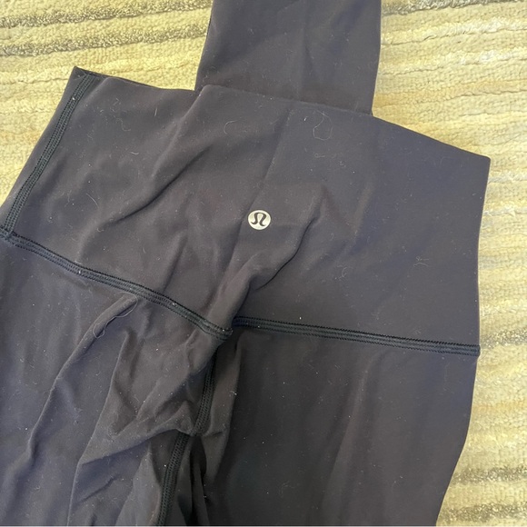 Lululemon Skull Align Leggings - Picture 6 of 6